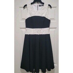 Karl Lagerfeld Paris Dress Black & White Sleeveless A-line Size 8 (Medium)